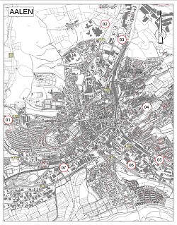 DAS Bild zeigt eine schwarz-weiße Karte der Stadt Aalen. Auf der Karte sind Rot die Standorte der Anzeigetafeln eingezeichnet.